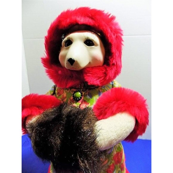 Rare Christmas Holiday High Fashion Miss Polar Bear Figurine Statue - Picture 2 of 7